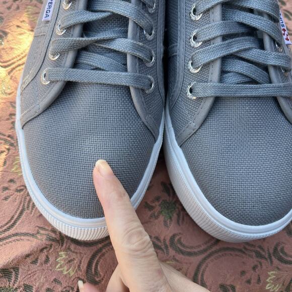 Superga 1.5 in Platform Canvas Sneaker Size 8.5 Gray Women's Shoes - Picture 11 of 11